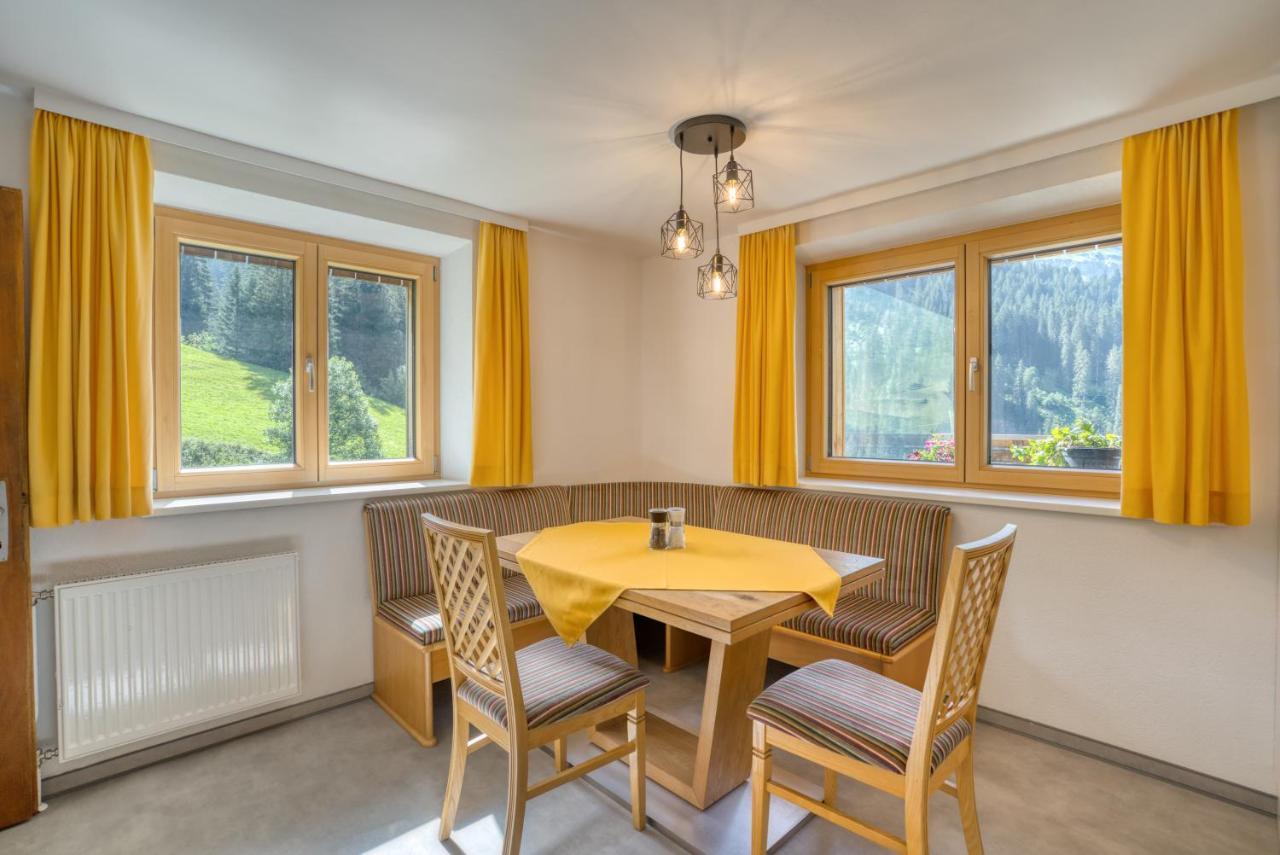 Aparthotel Hus24 Schröcken Esterno foto